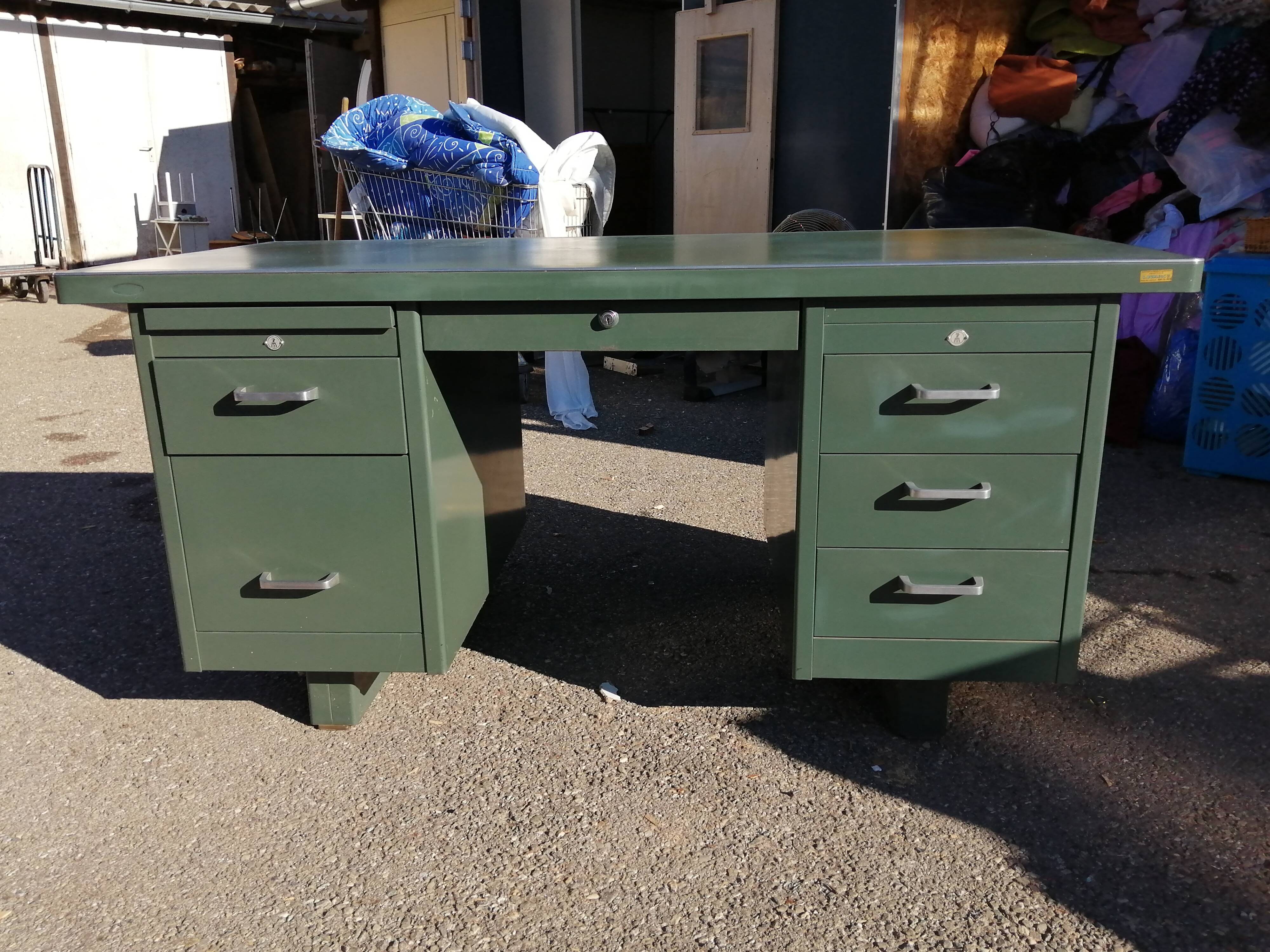 Vintage Strafor desk - 50s
