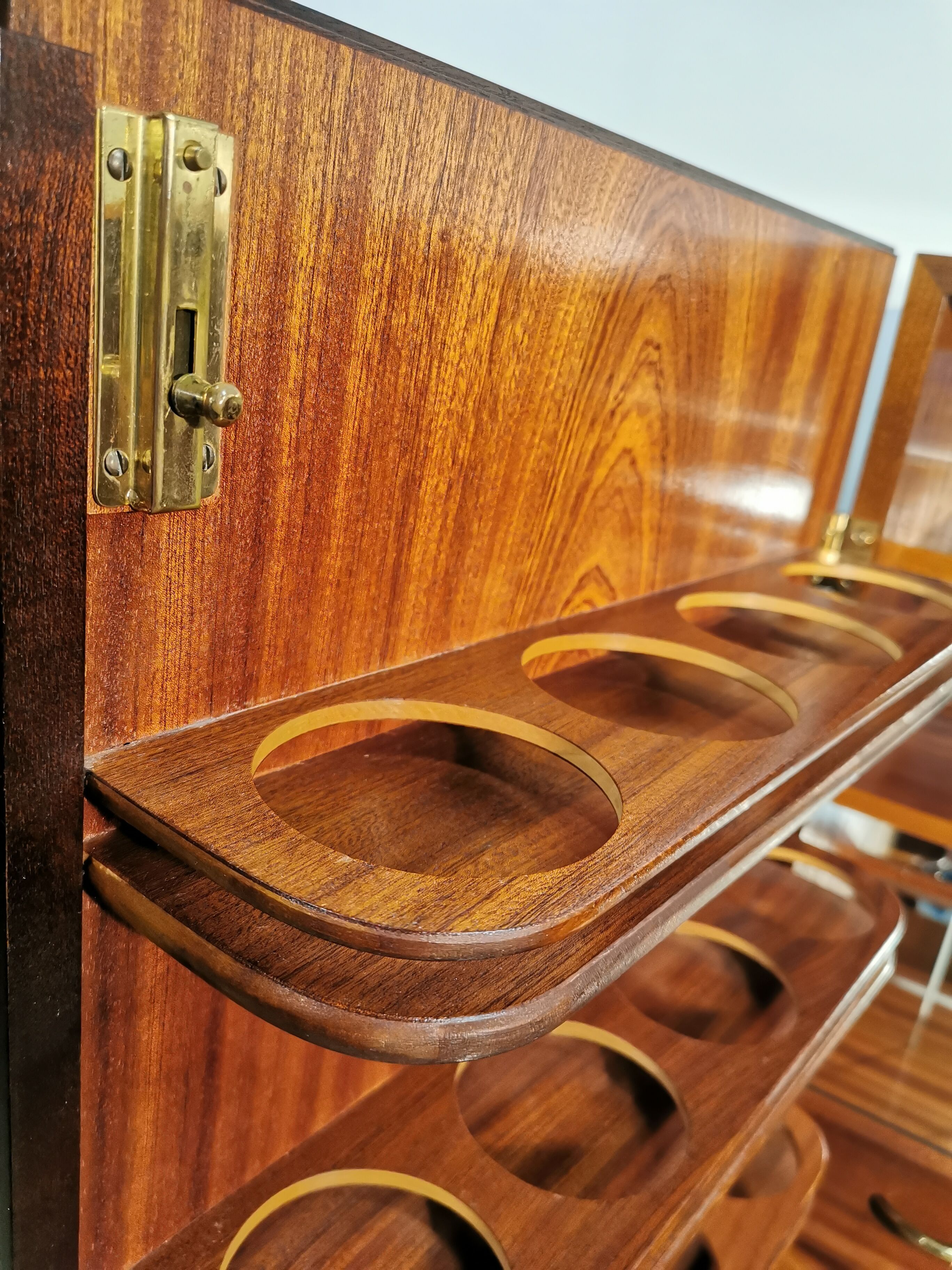 Scandinavian bar AB Förenade Möbelfabrikerna Linköping