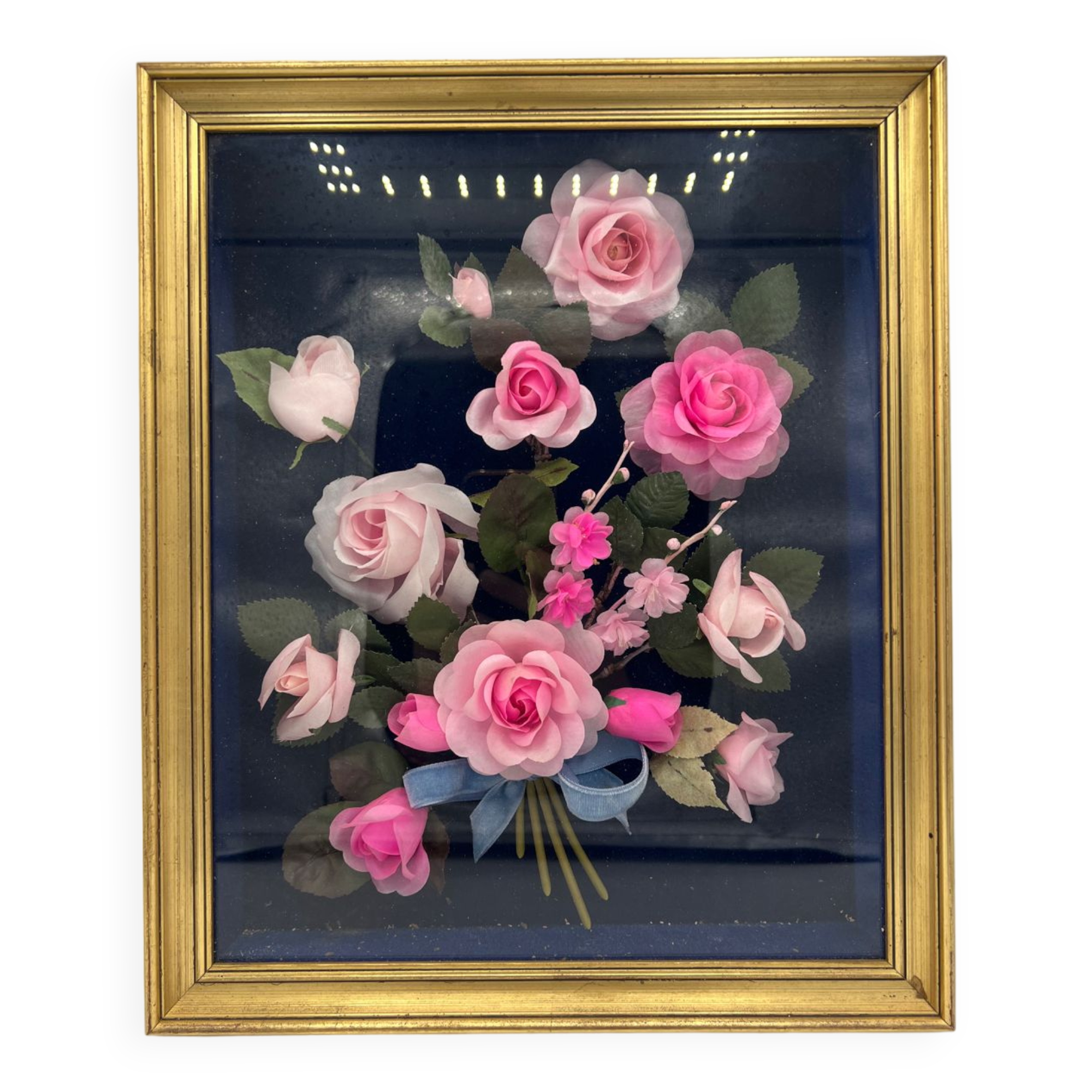 Vintage showcase frame