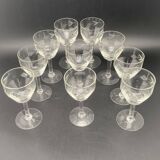 Aperitif glasses with chiseled Flowers pattern