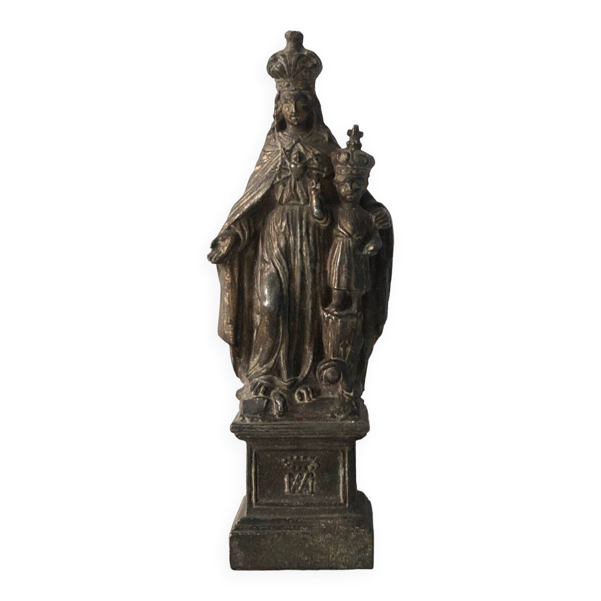 Sculpture of the crowned Virgin and Child