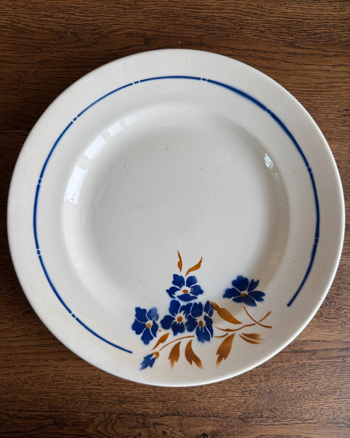 Round flat iron earth dish Badonviller Tunis