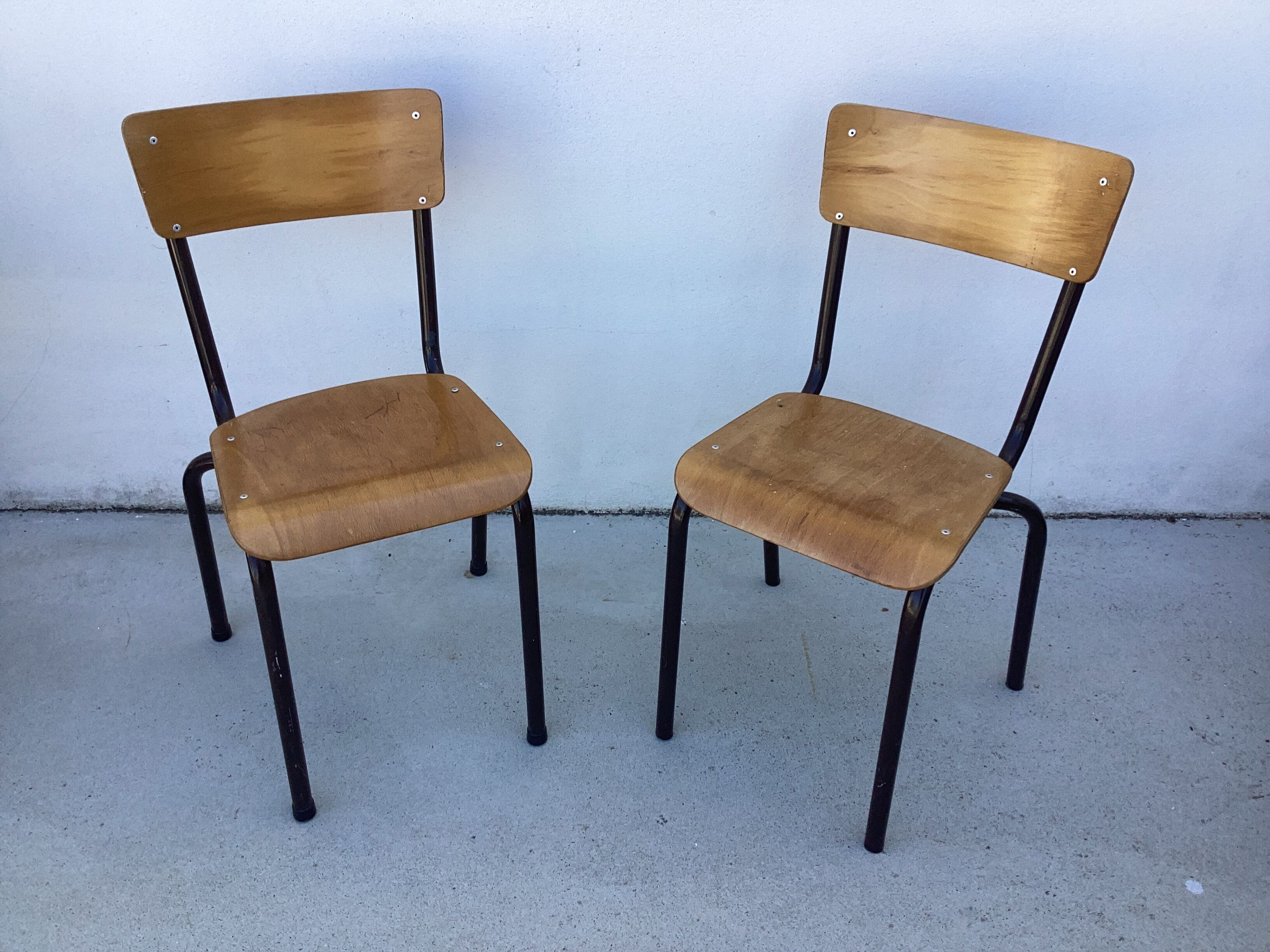 Chaise d'école bois et métal pour grand enfant