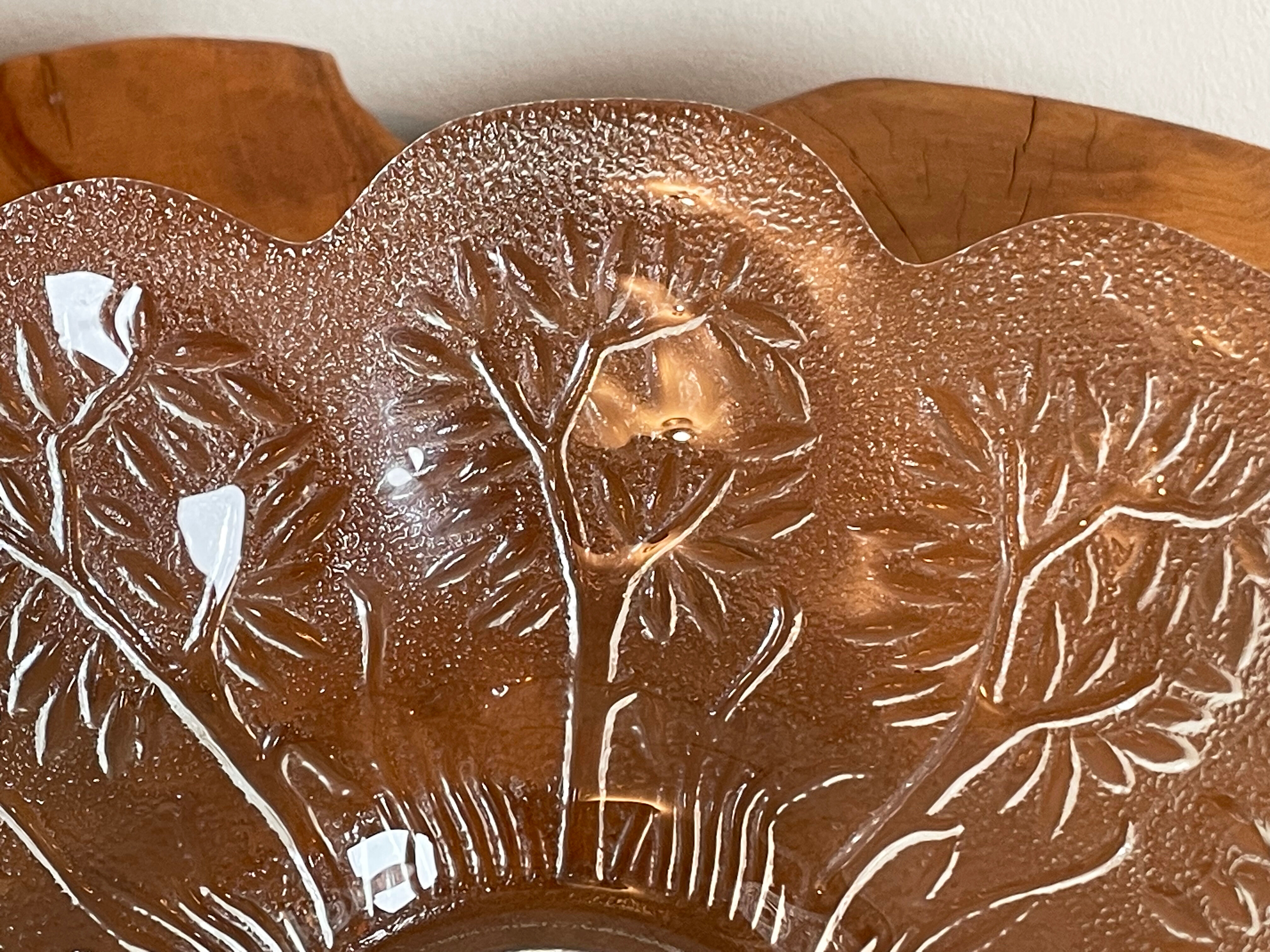 Crystal glass serving bowl