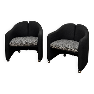 Paire de fauteuils d'Eugenio