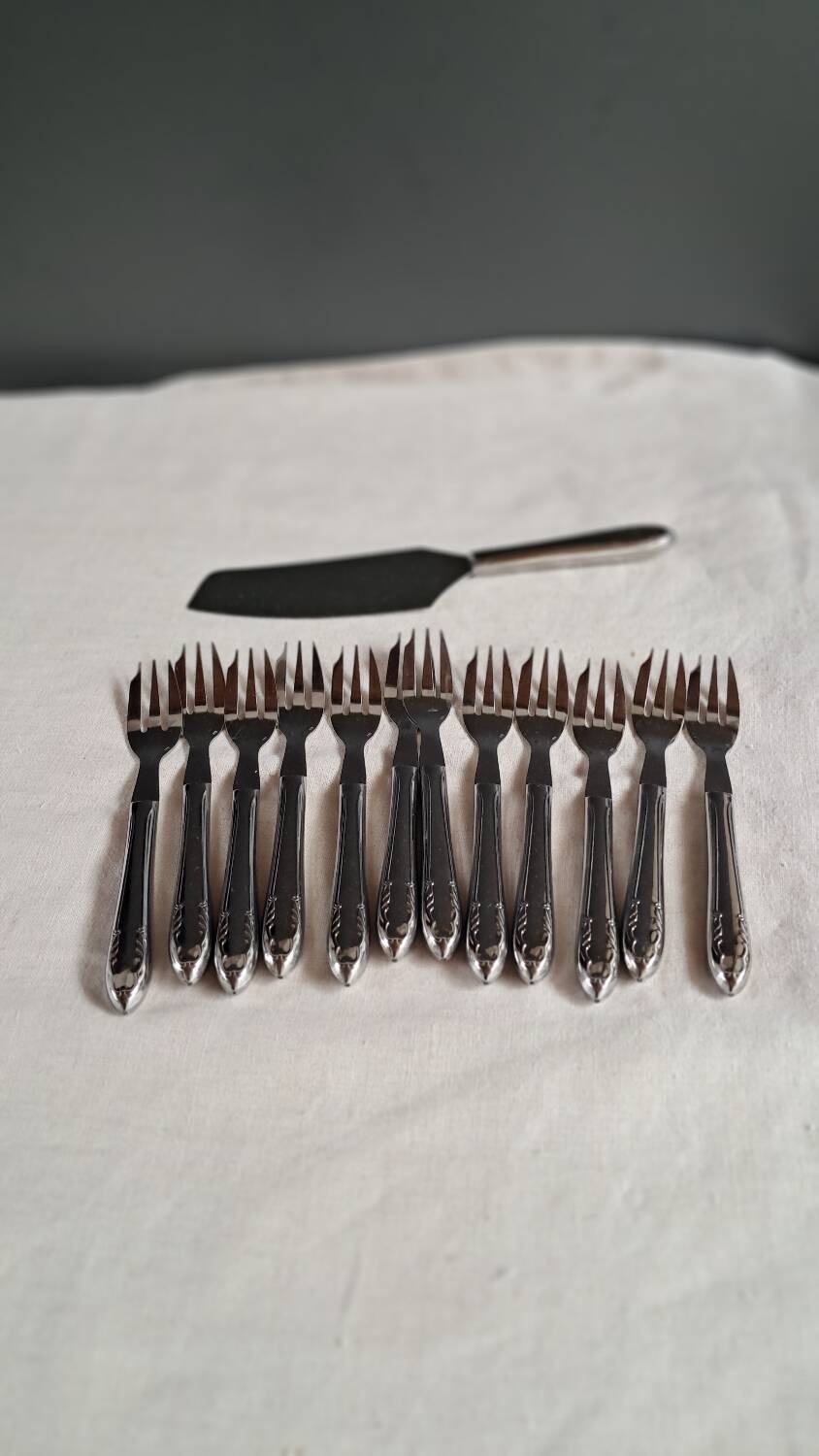 Cake forks