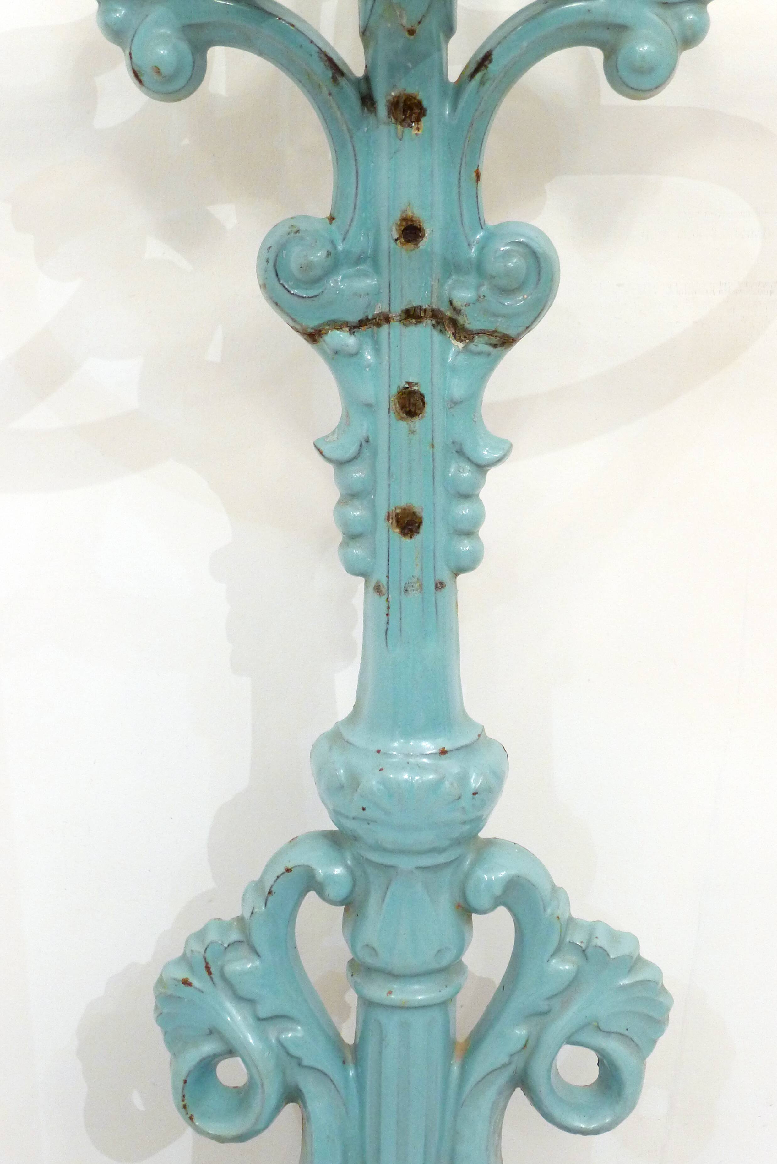 Enamelled cast iron umbrella holder