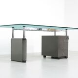 Desk kum by Gae Aulenti for Tecno