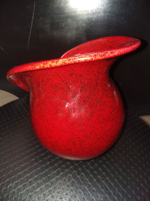 Vase coeur de rose en céramique par Fred et Andrée Stocker vers 1950