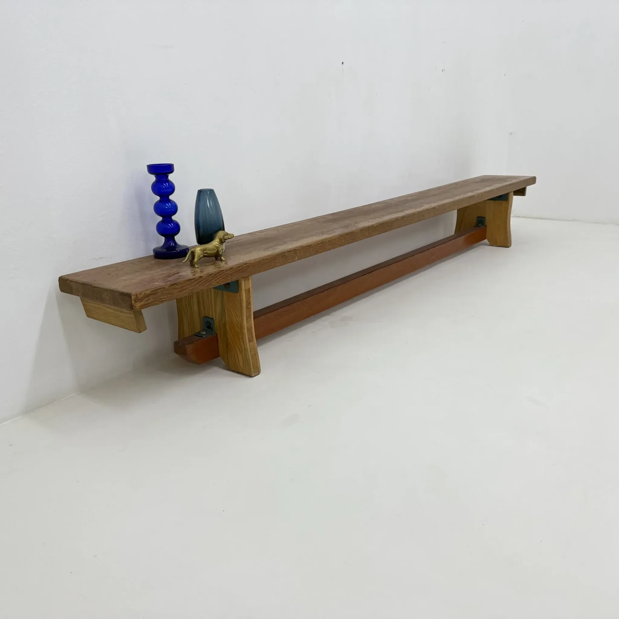 Banc d'école en bois massif vintage, années 1970
