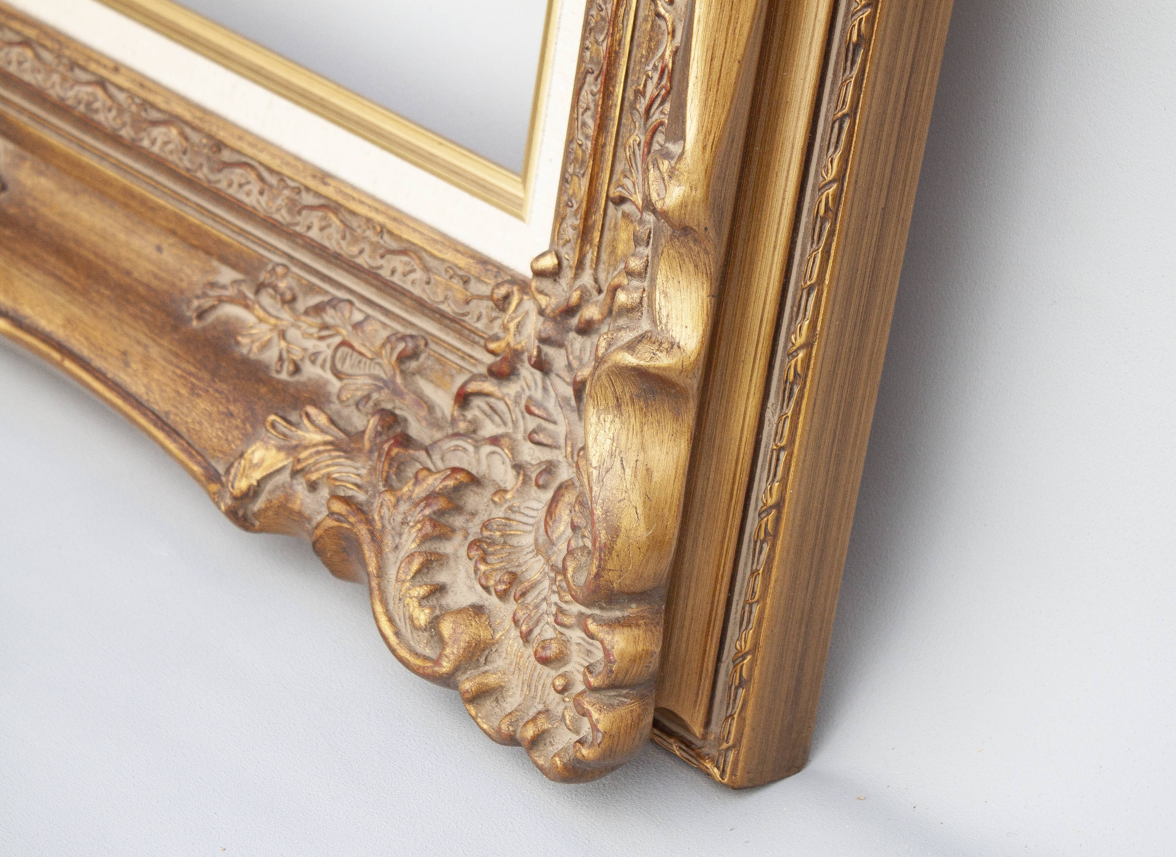 Marco barroco vintage de madera y paspartú hecho a mano.
