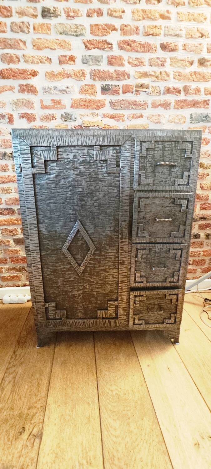 Steel chest of drawers