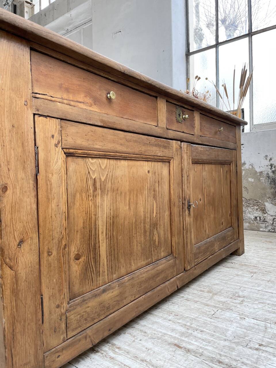 Oak and pine counter 1950