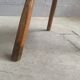 Paire de tabourets tripode