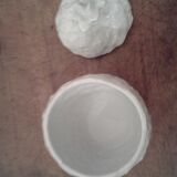 Vintage pineapple pot with lid