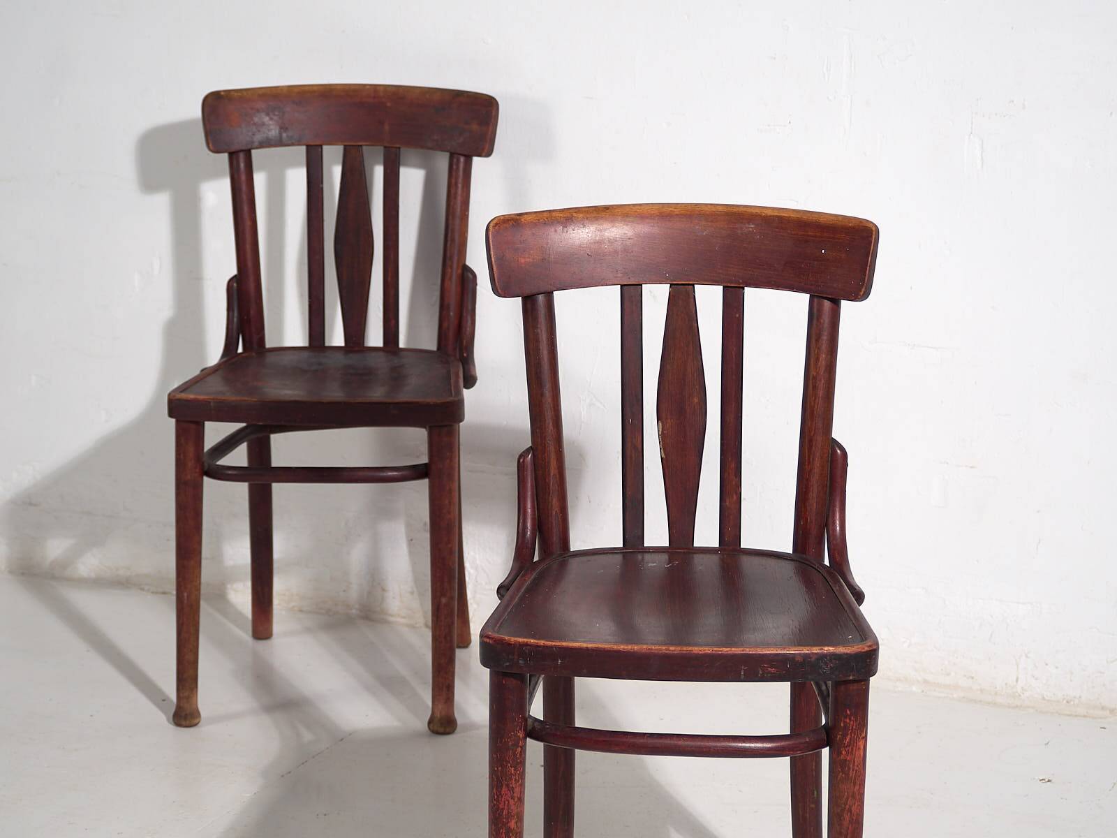 Antique Thonet Chairs (c.1920). Set of 2 pieces