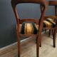 Lot suite de 6 chaises signées G. Rogers. en bois massif et velours