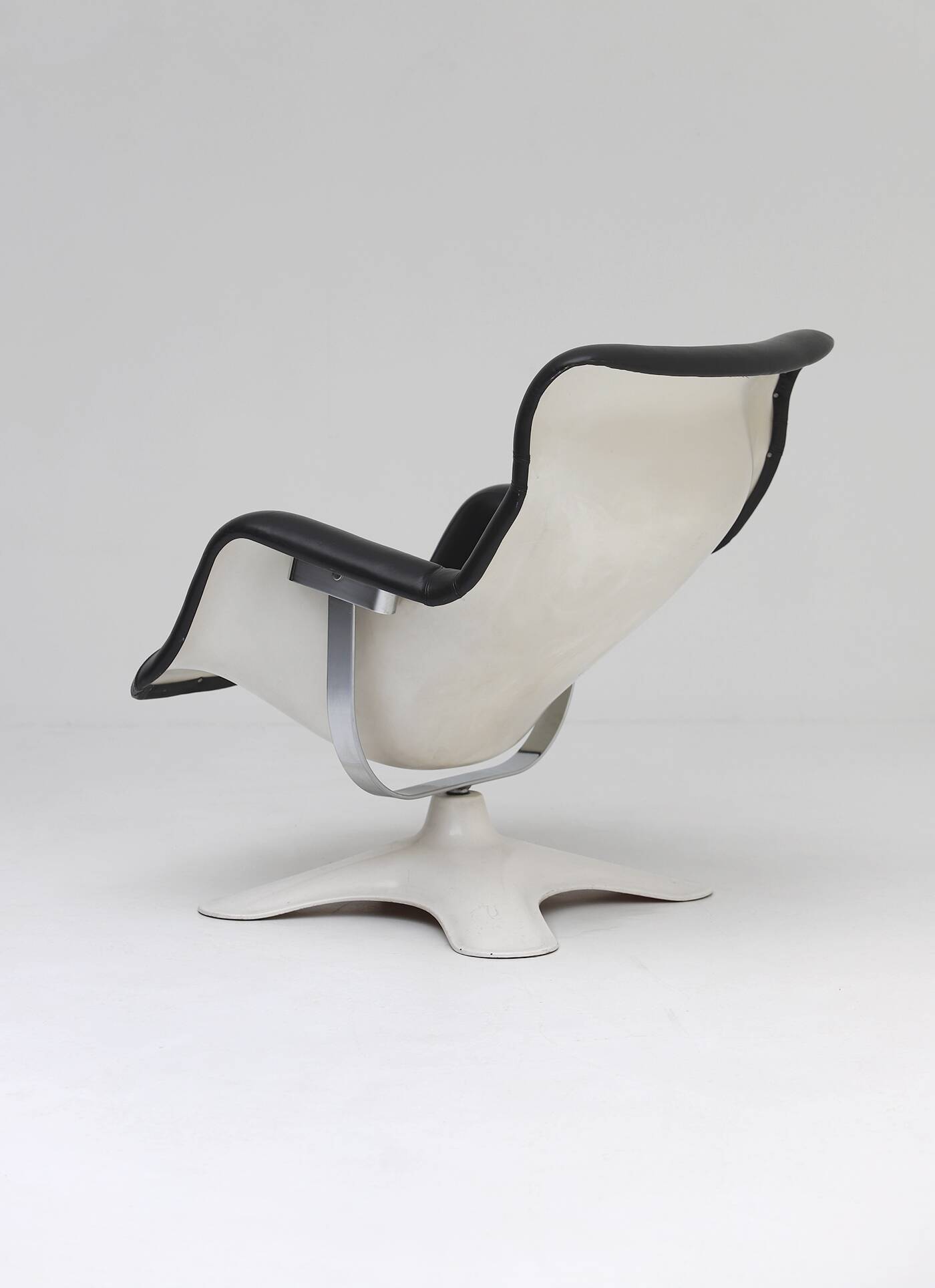 Yrjö Kukkapuro 'Karuselli' Lounge Chair By Avarte Finland, 1960S