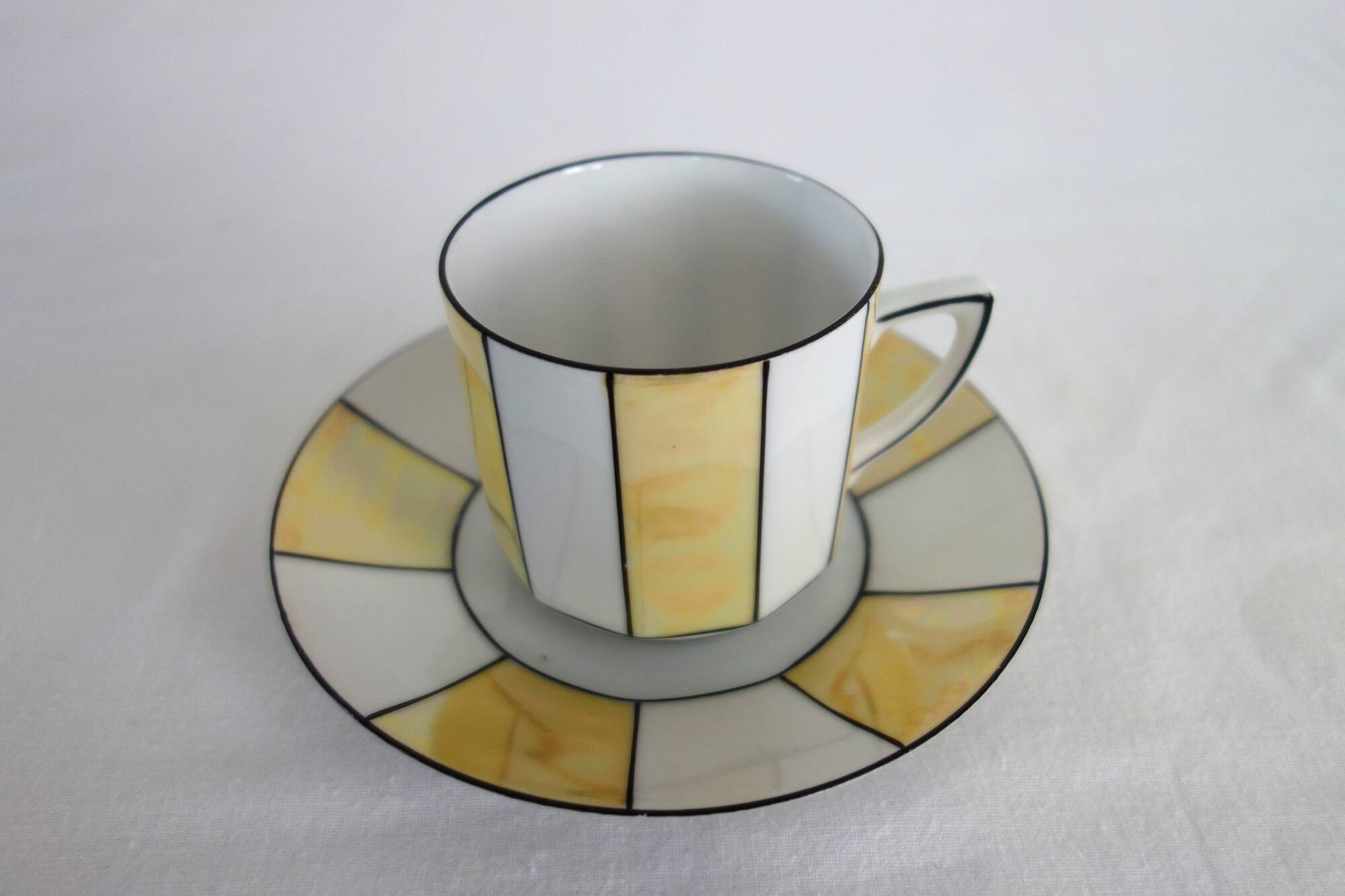 6 60s striped iridescent porcelain coffee cups