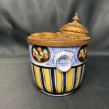 Old porcelain inkwell of Paris signed CLAIN late nineteenth