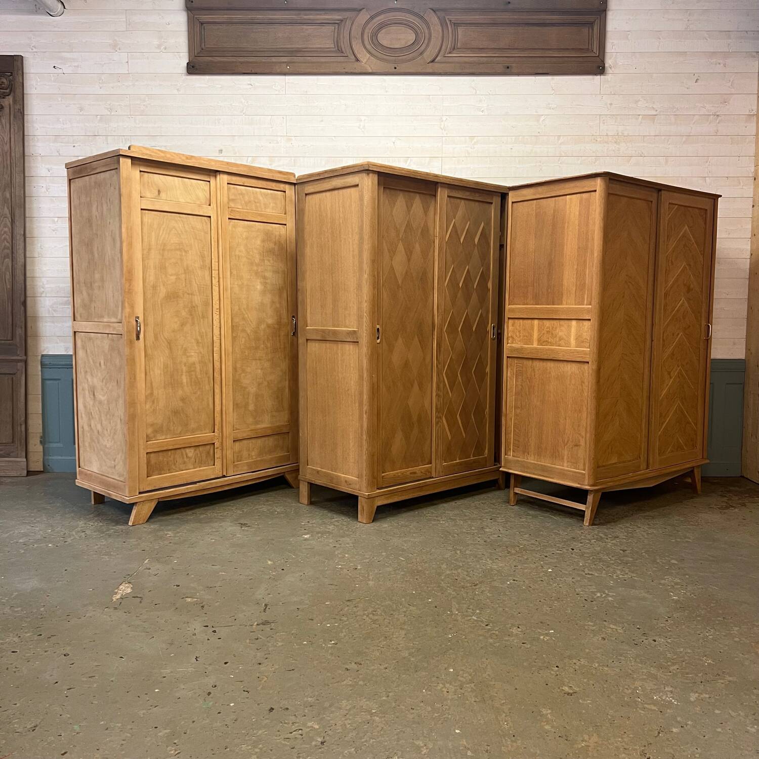 Vintage oak sliding wardrobe