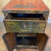 Antique Chinese sideboard with 4 doors + 2 drawers