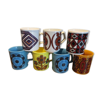 7 mugs vintage Staffordhire potteries ltd année 60-70