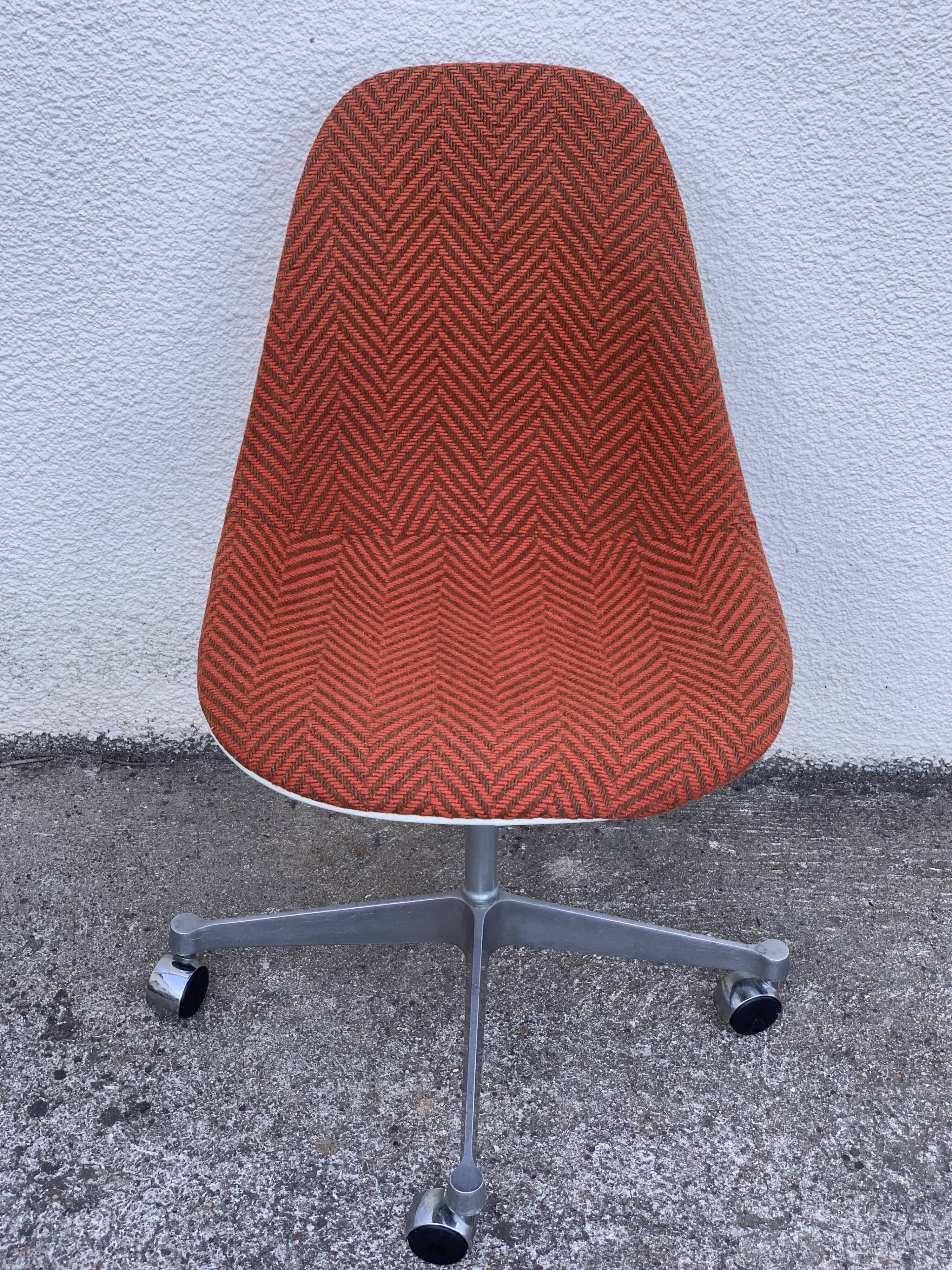 Charles and Ray Eames' office chair for Herman Miller 1960