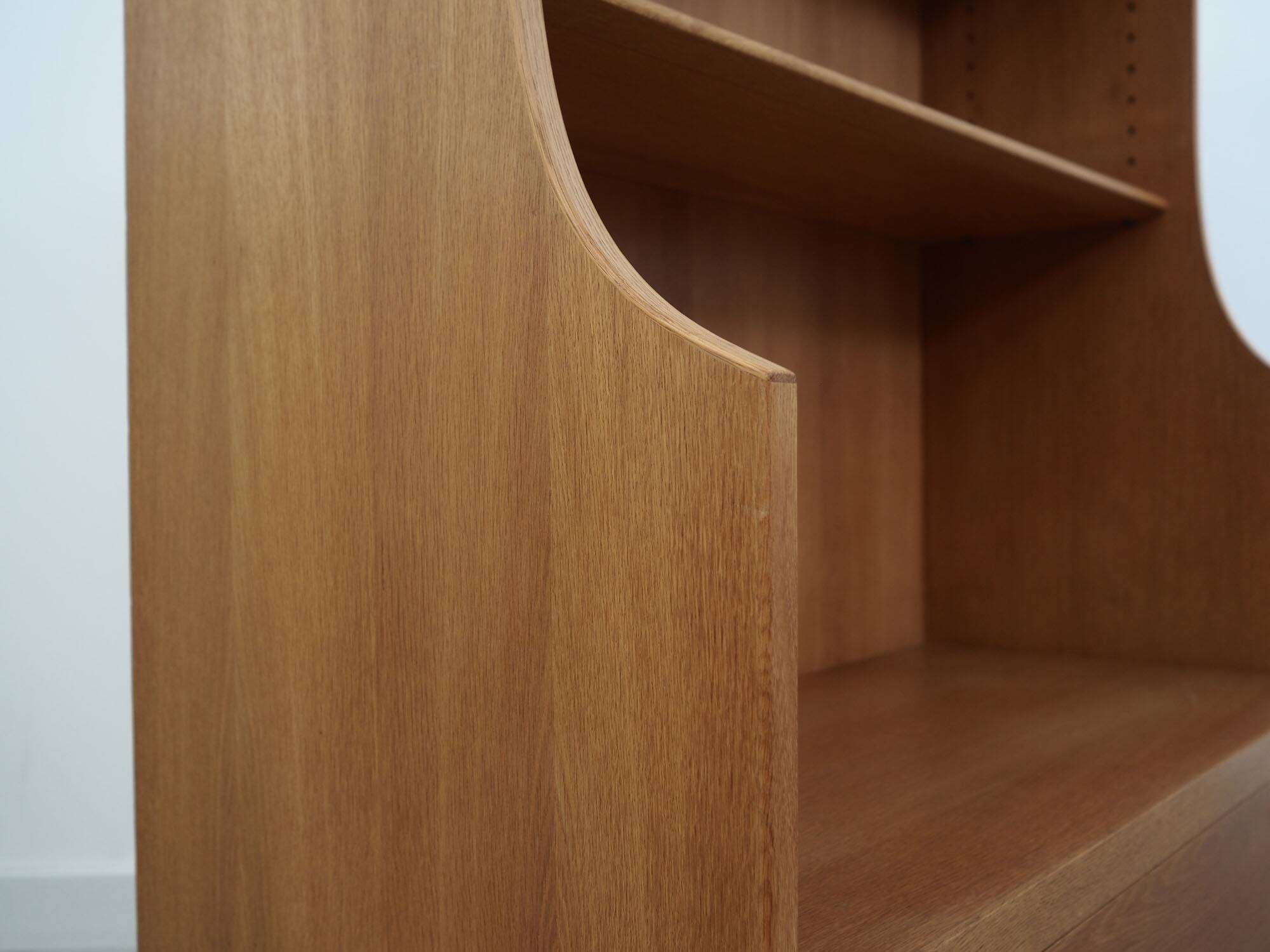 Ash bookcase, Danish design, 1970s, designer: Børge Mogensen