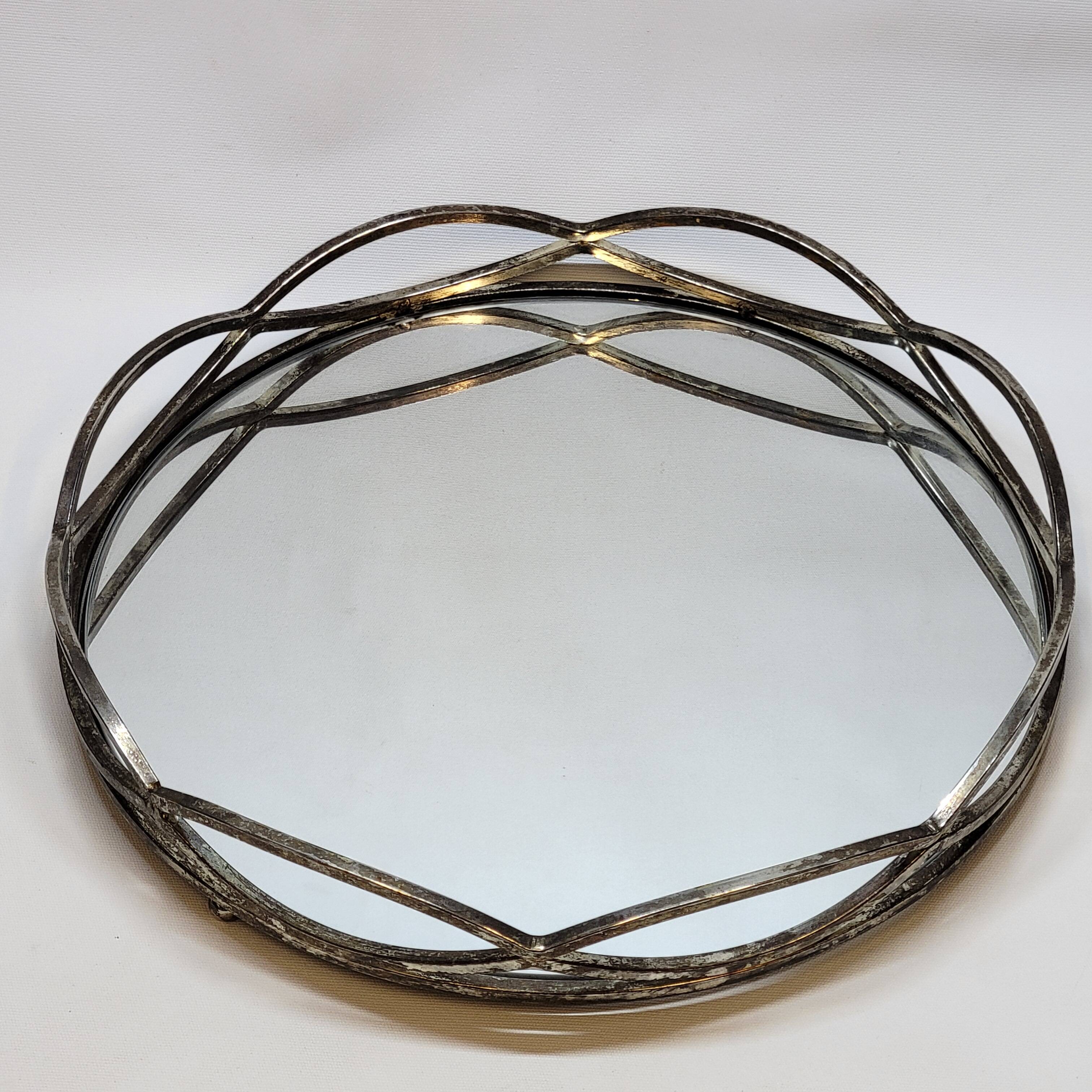 Round Tray In Silver Metal And Mirror