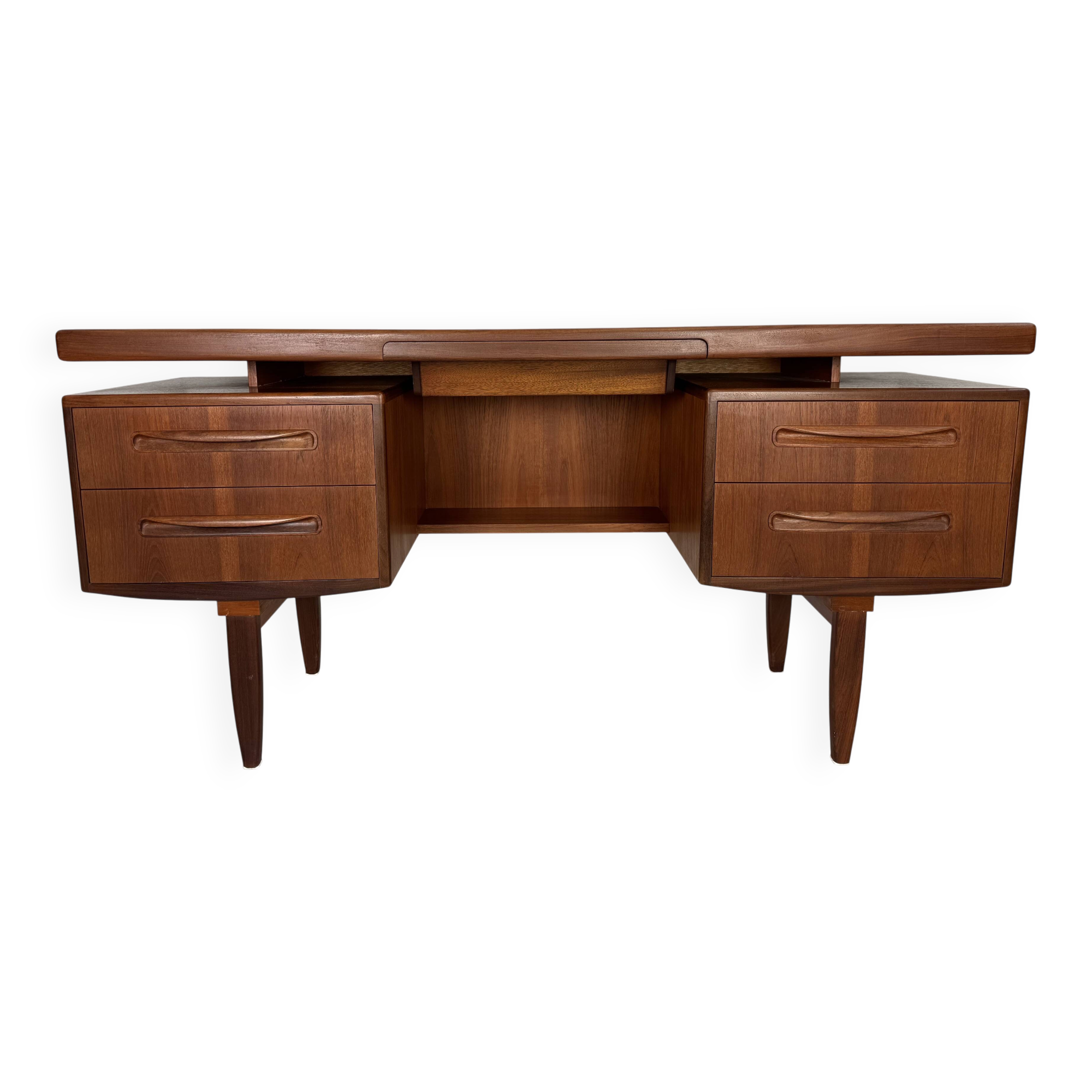 Vintage desk by G-Plan from the Fresco series by Victor Wilkins.