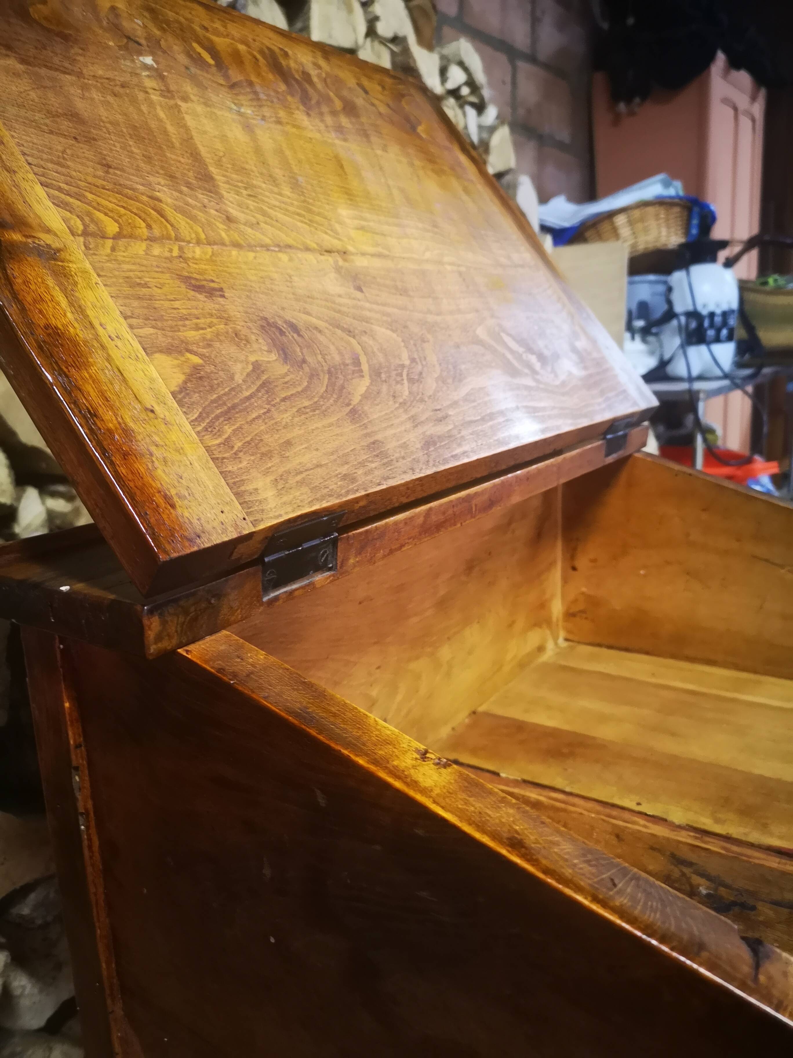 Desk, old school desk