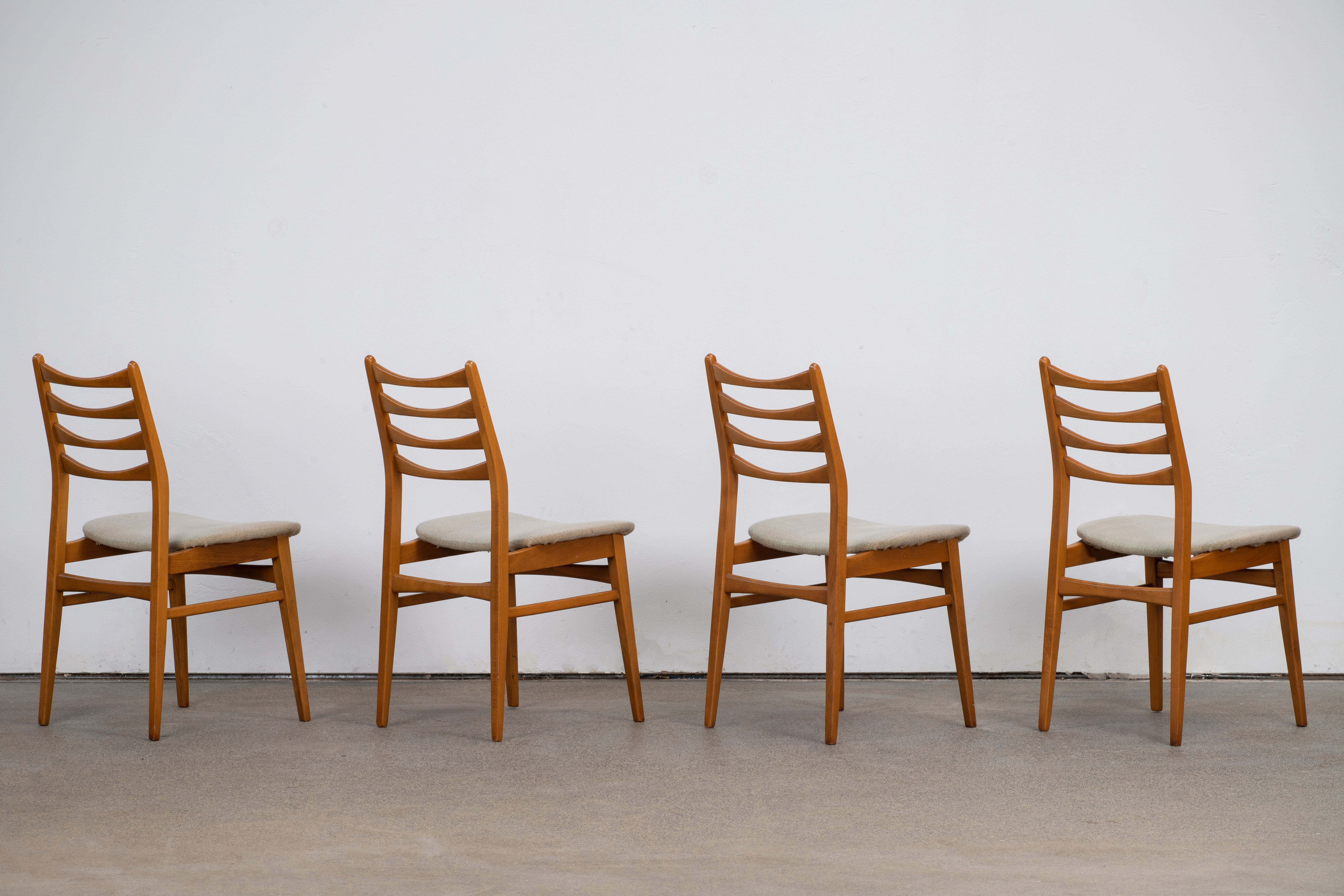 Scandinavian chairs 46 cm