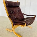Vintage mid-century scandinavian brown leather lounge chair by ingmar relli