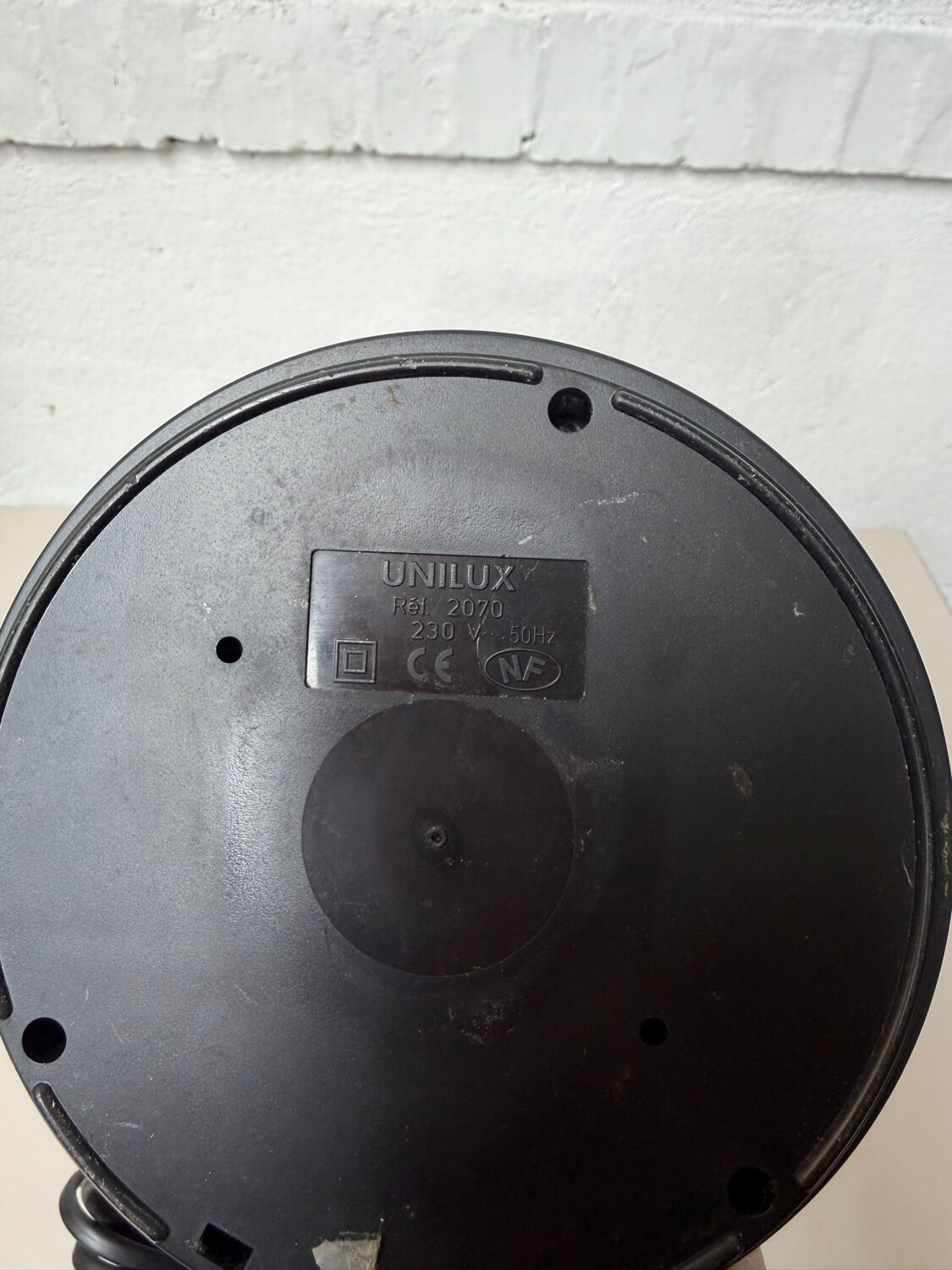 Unilux desk lamp reference 2070