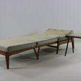 Fauteuil / lit de repos design français du milieu du siècle par George Tigien