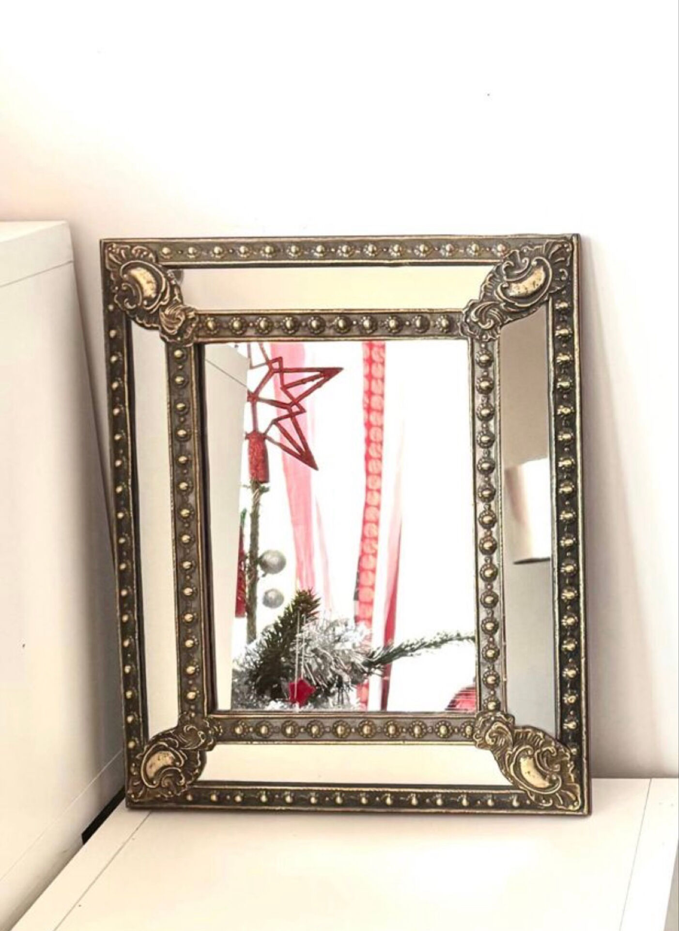 Napoleon III closed-frame mirror