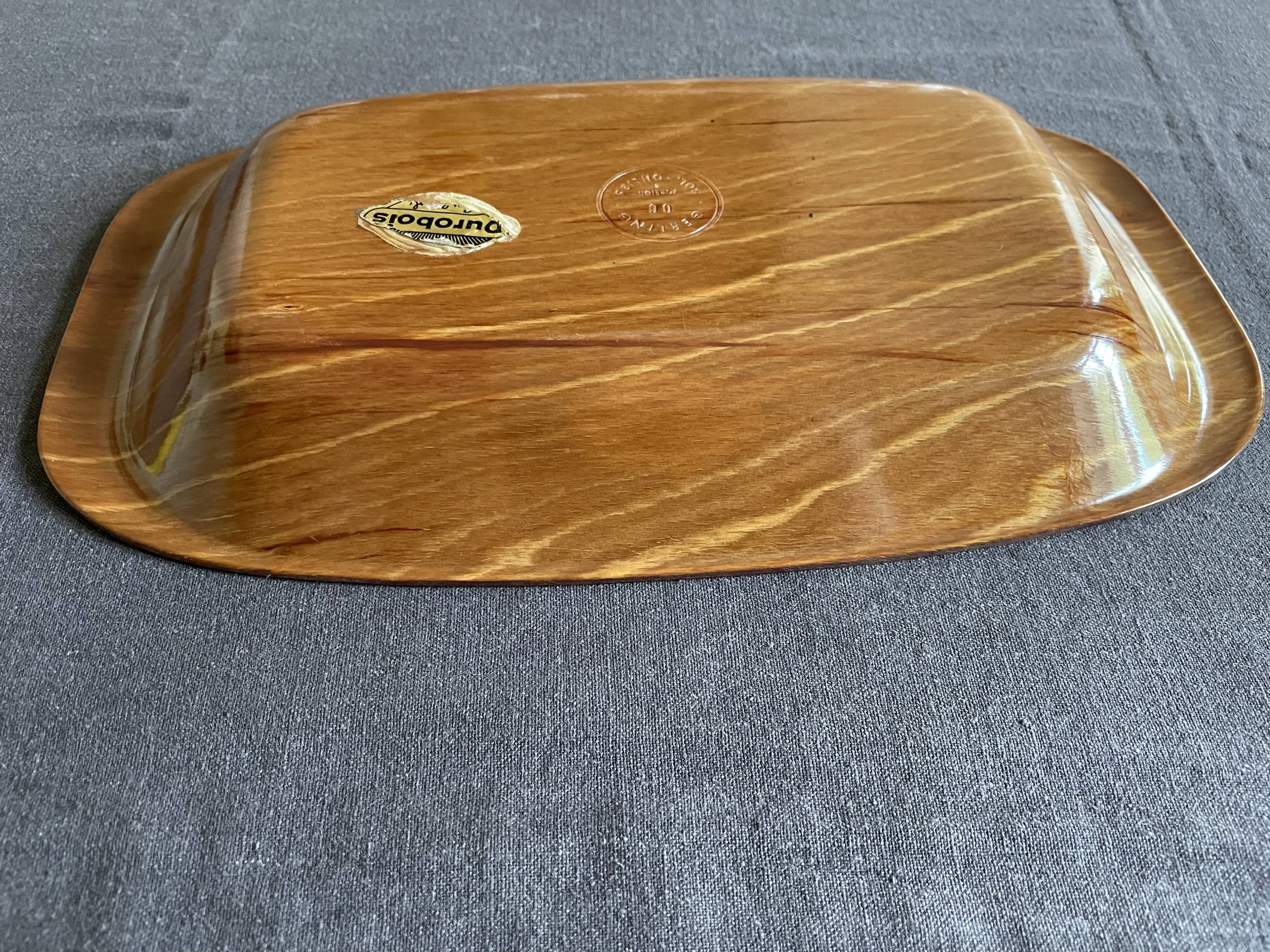 Thermoformed Scandinavian wood dish Gerling Sol Ohligs