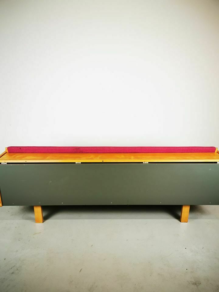 1960’s Hans Wegner Model 258 sofa day bed For Getama