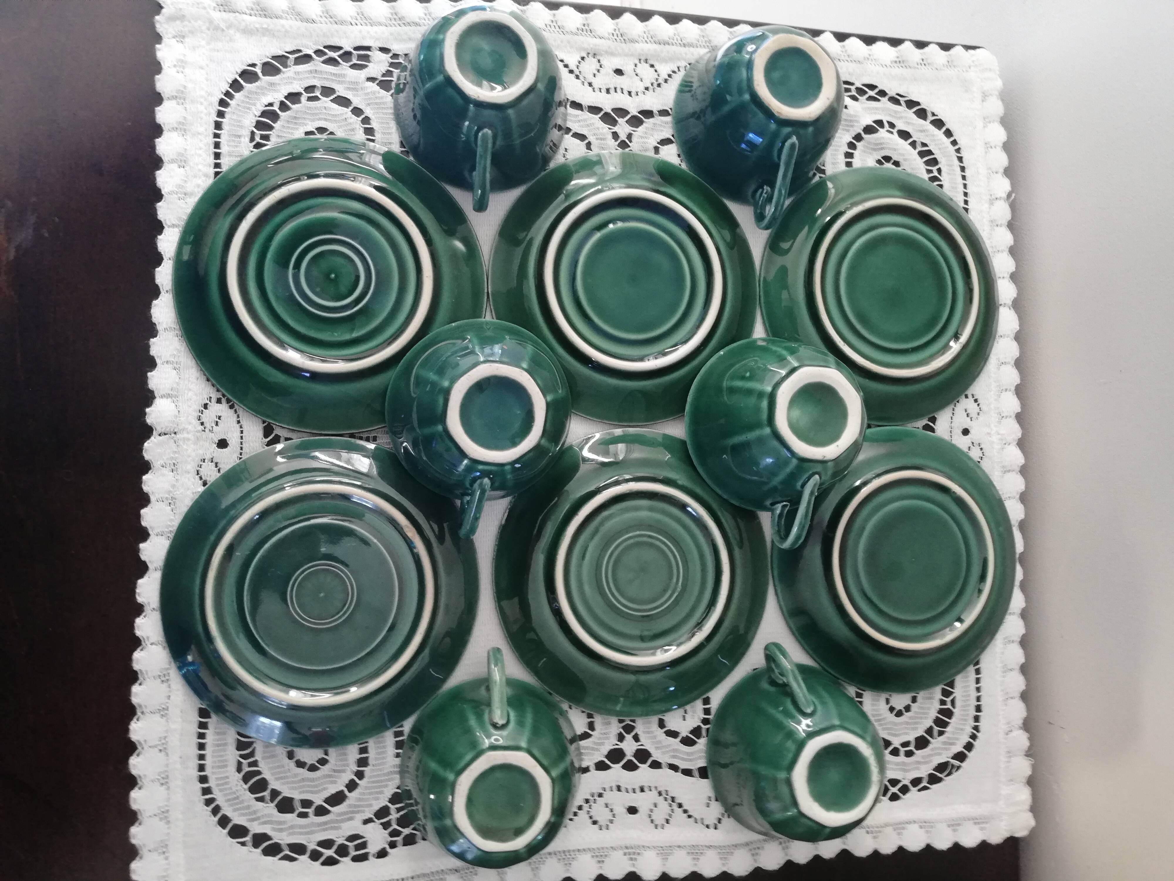 Service of 6 cups and saucers 50s