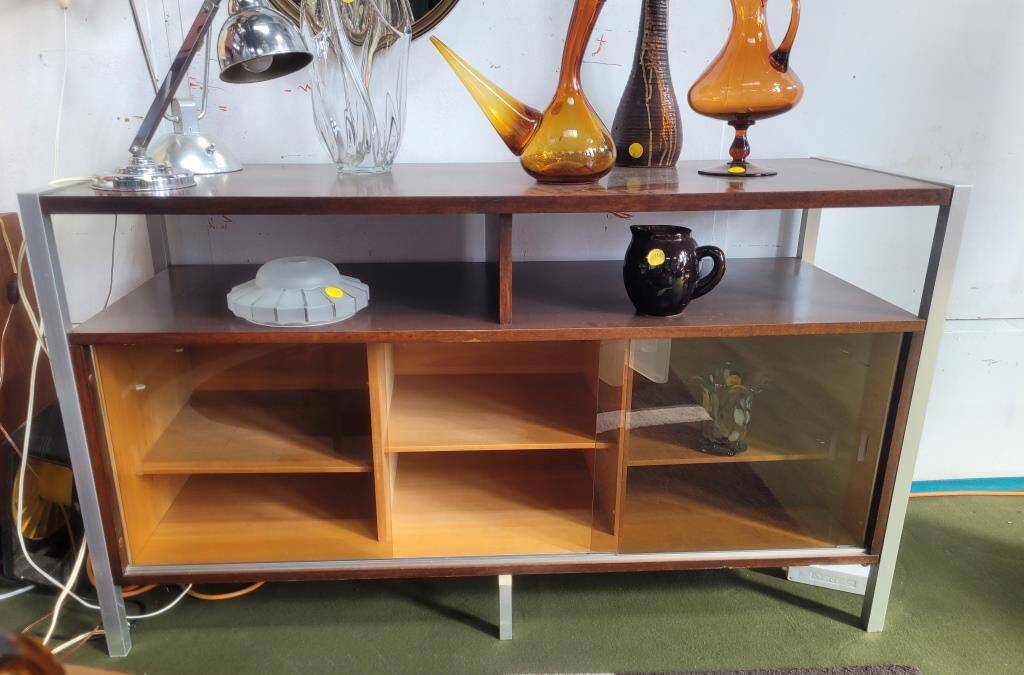 Hi-Fi cabinet in wood, brushed aluminum, smoked glass - 1970s