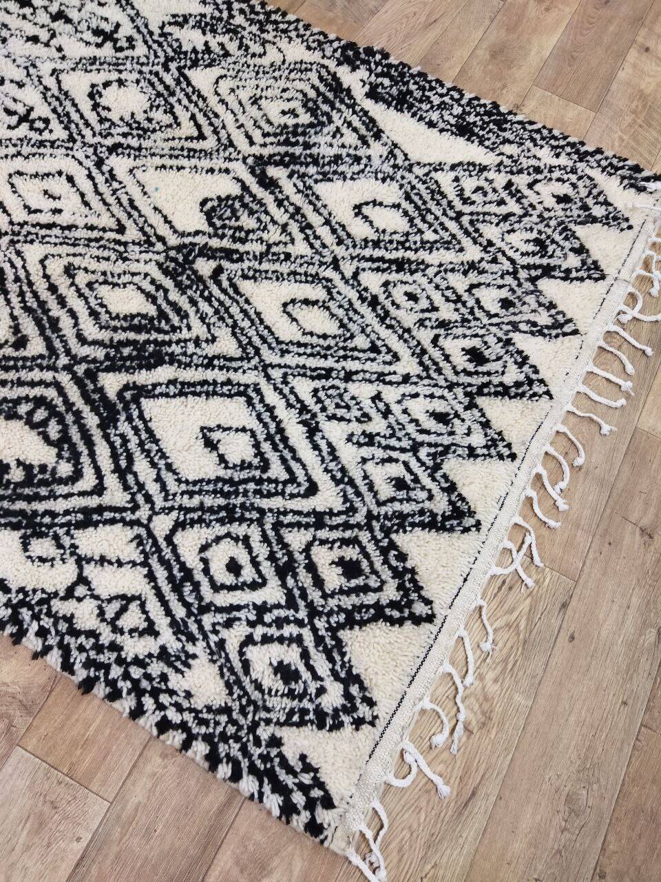 Handmade wool Berber rug 246x146cm
