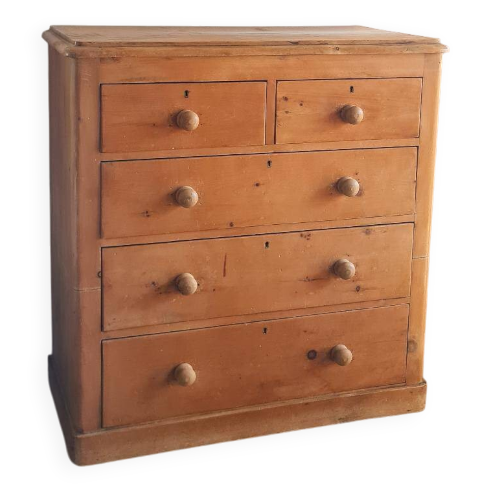 Antique English-style chest of drawers
