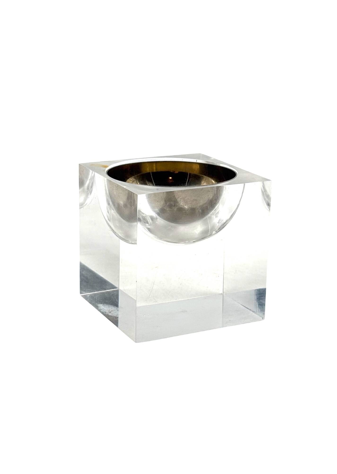 Space age clear lucite ashtray, Italy 1970s