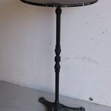 Antique bistro pedestal table in cast iron and veined black marble