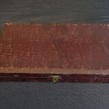 Box of 12 table knives, horn handles