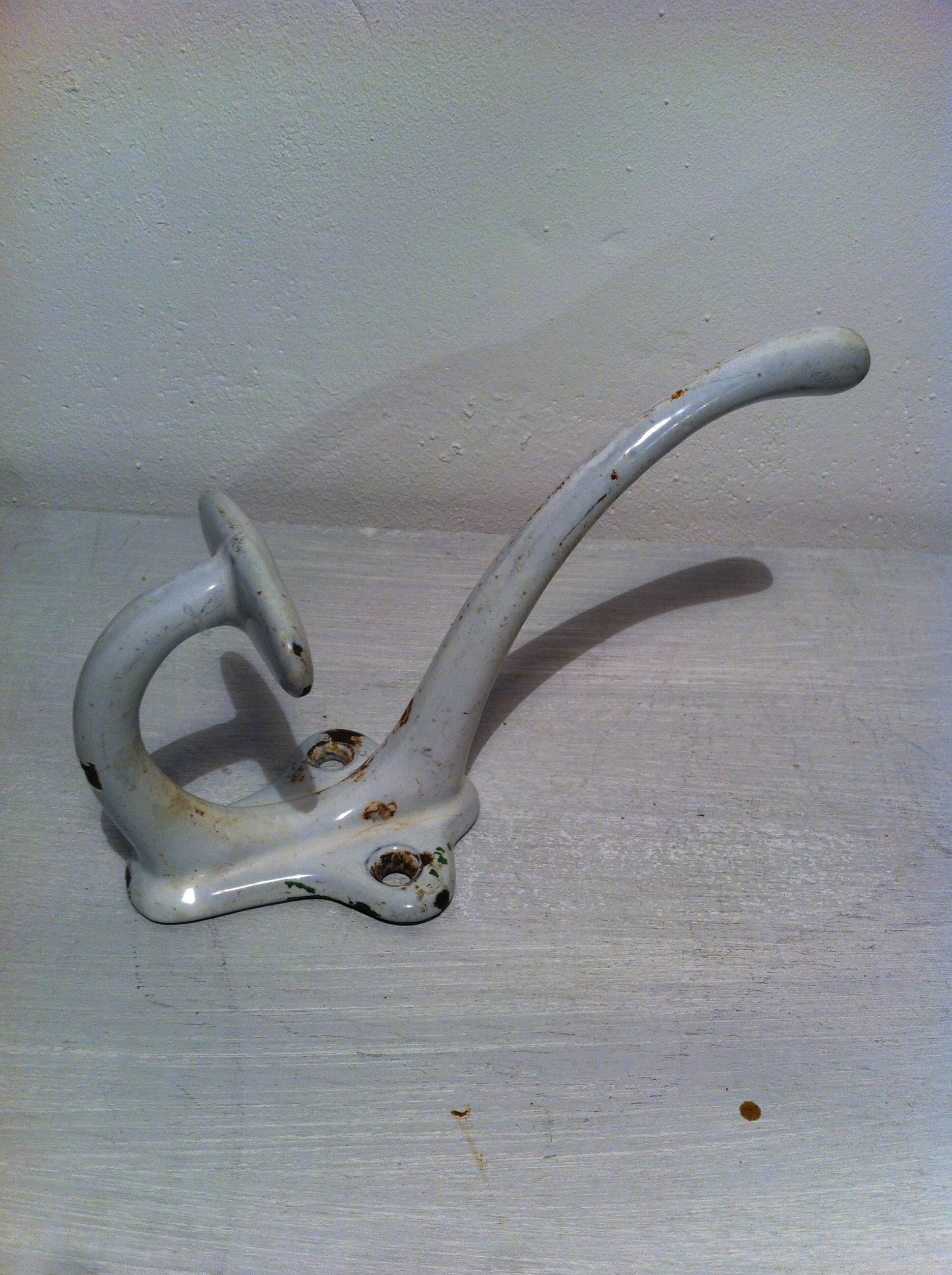 White enamelled cast iron rack