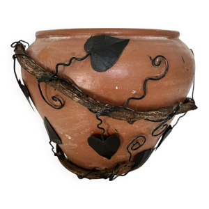 Cache-pot en fer forgé