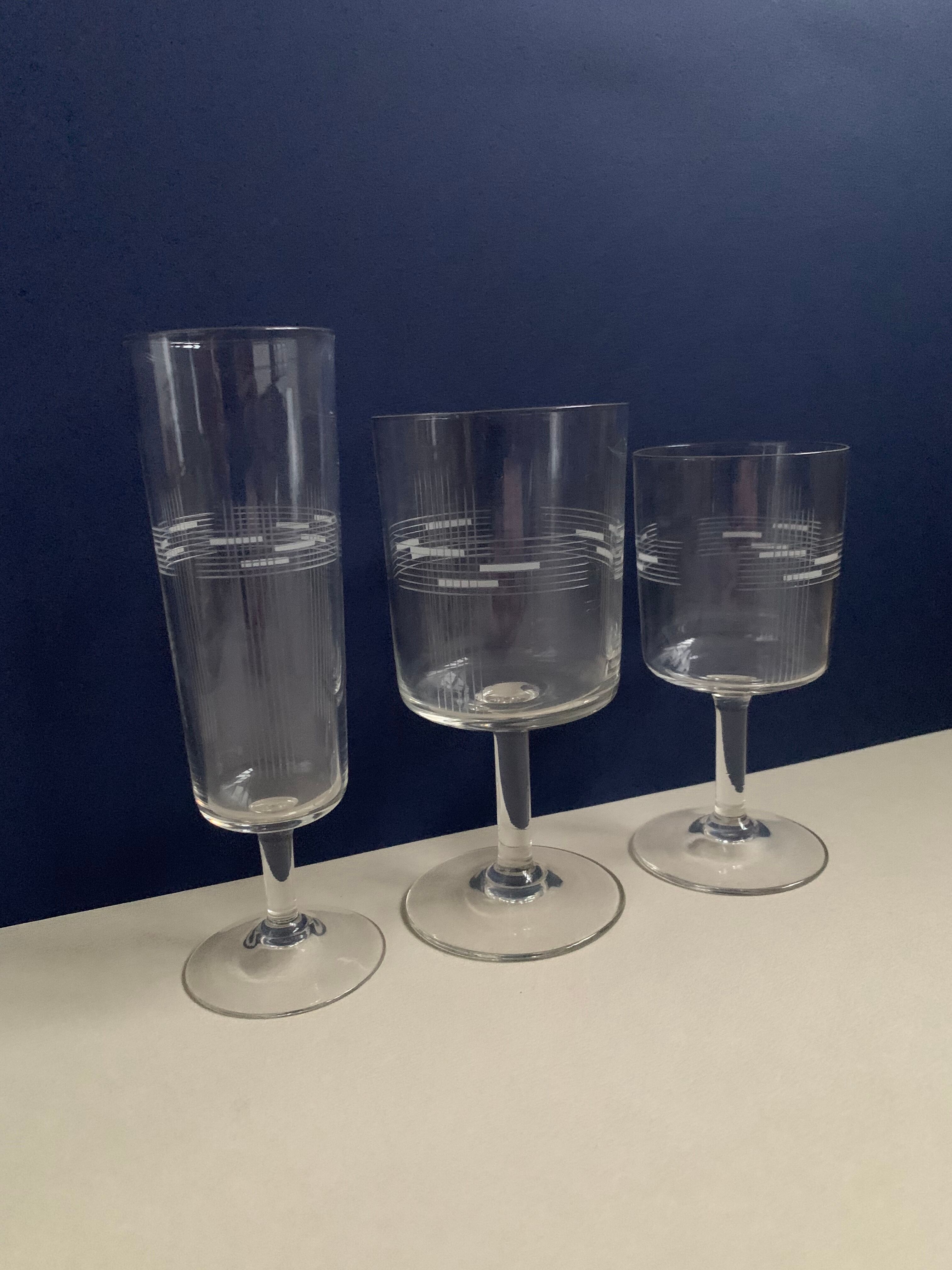 Set of 8 glasses with chiseled crystal stems 50s