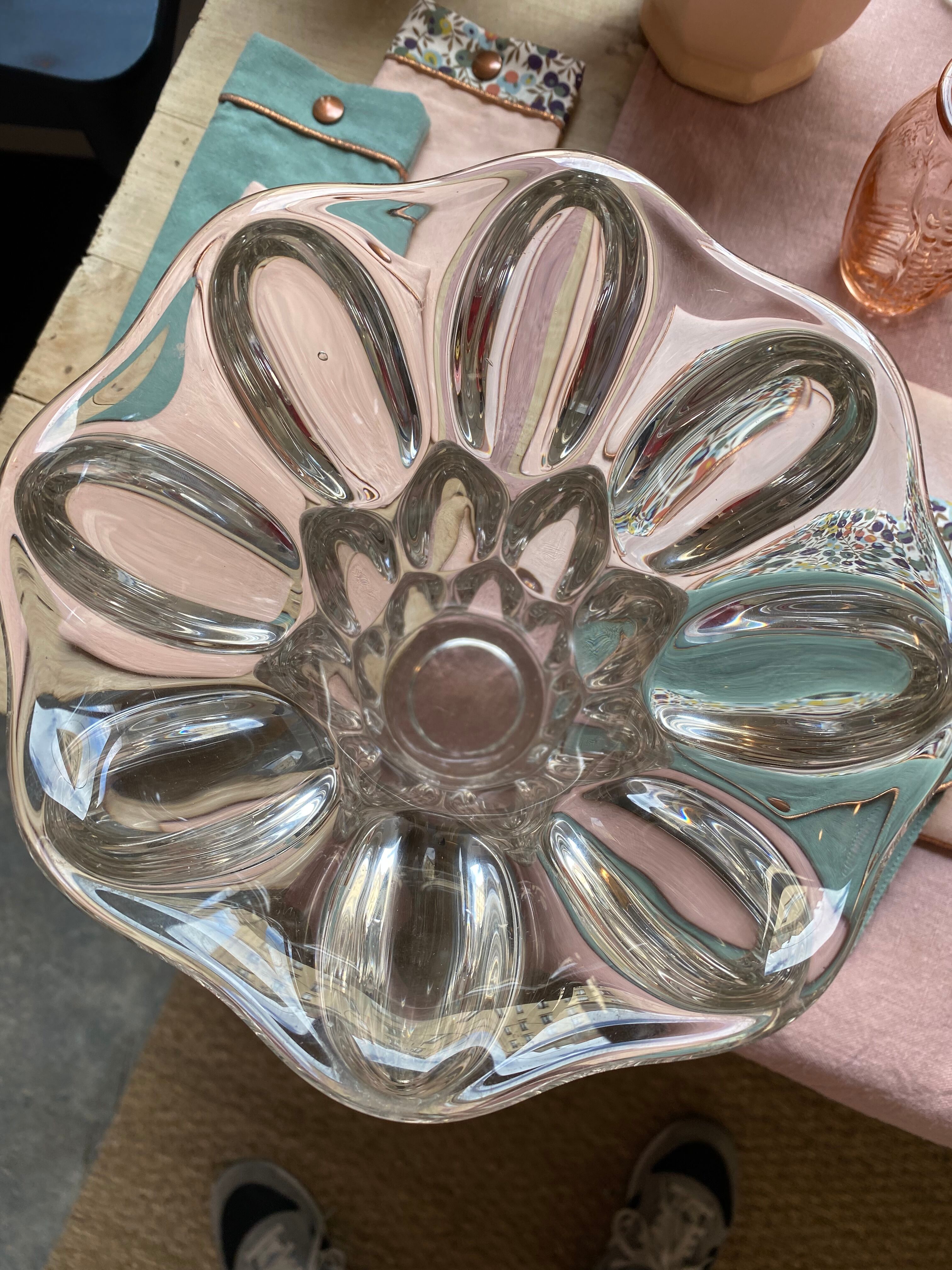 Vase drops magnifying glasses 50s